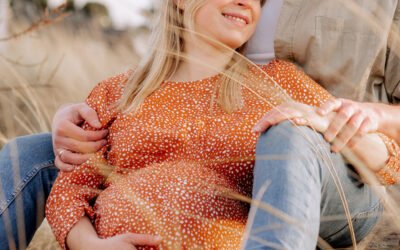 Babybauch-Bilder am Strand